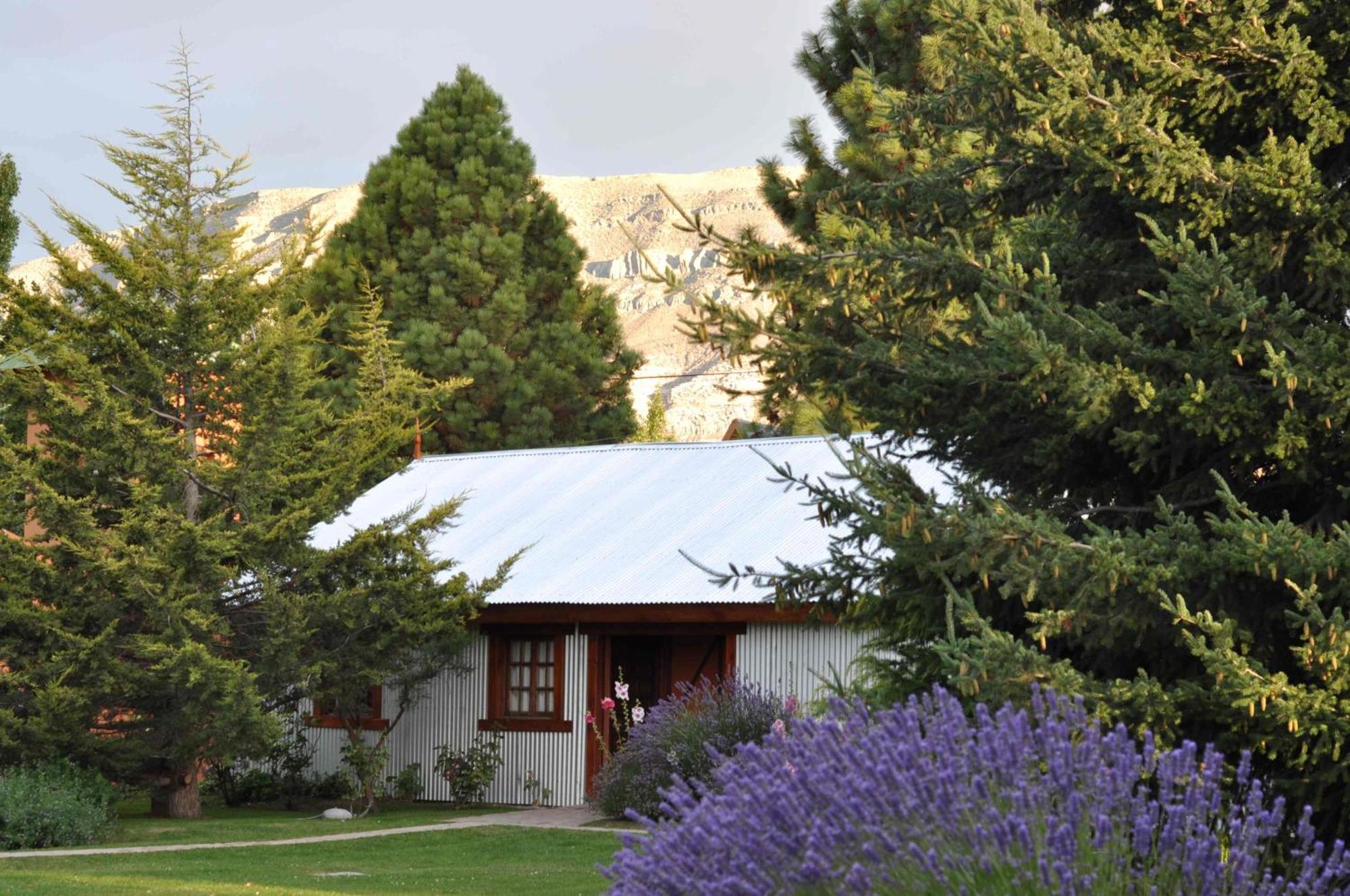 "La Loma" - Vieja Casona Aparthotel El Calafate Luaran gambar