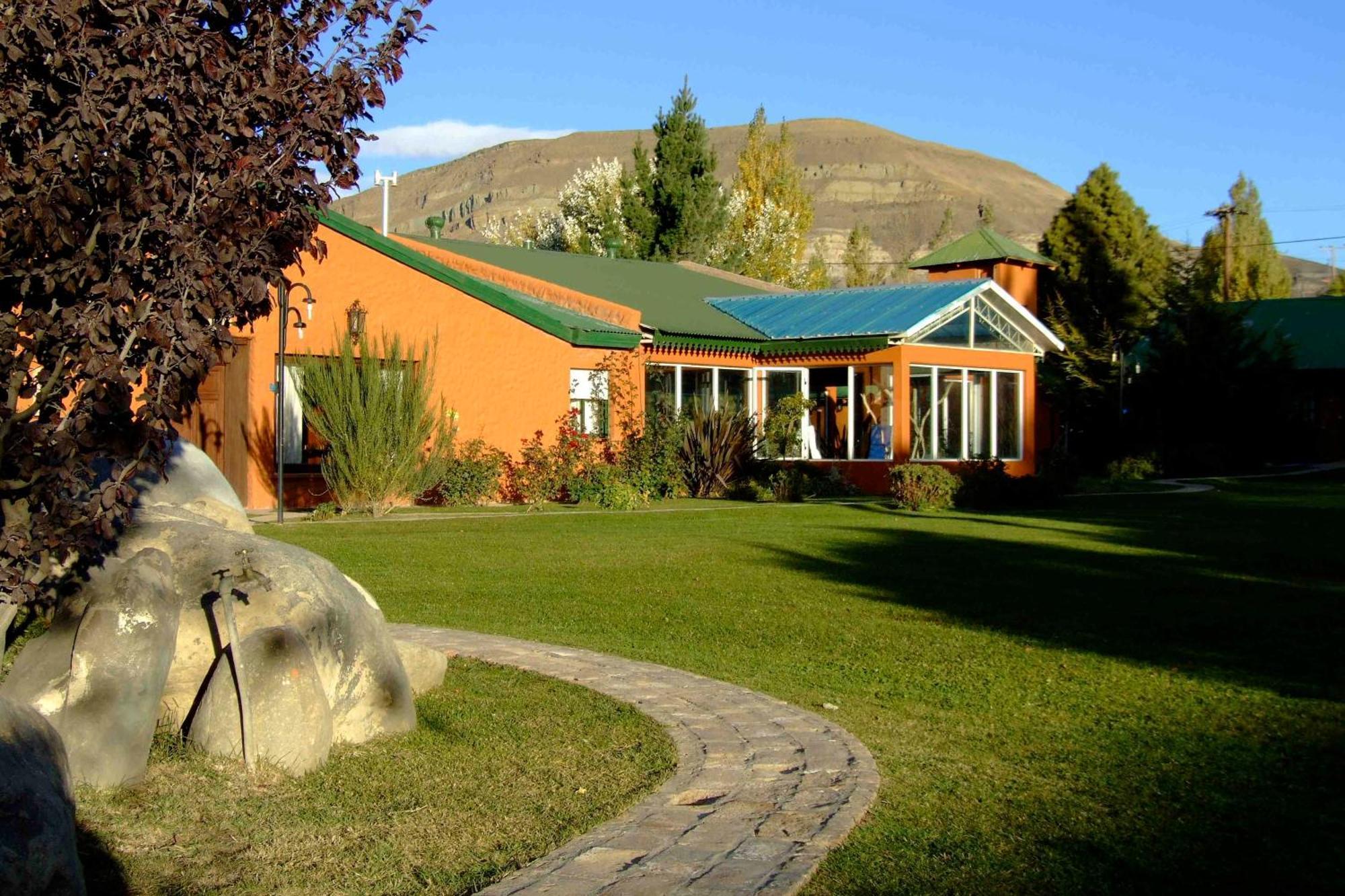 "La Loma" - Vieja Casona Aparthotel El Calafate Luaran gambar