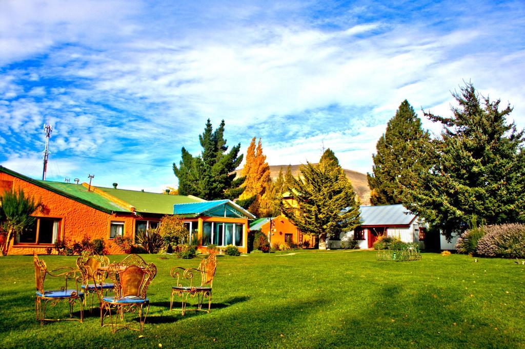 "La Loma" - Vieja Casona Aparthotel El Calafate Luaran gambar